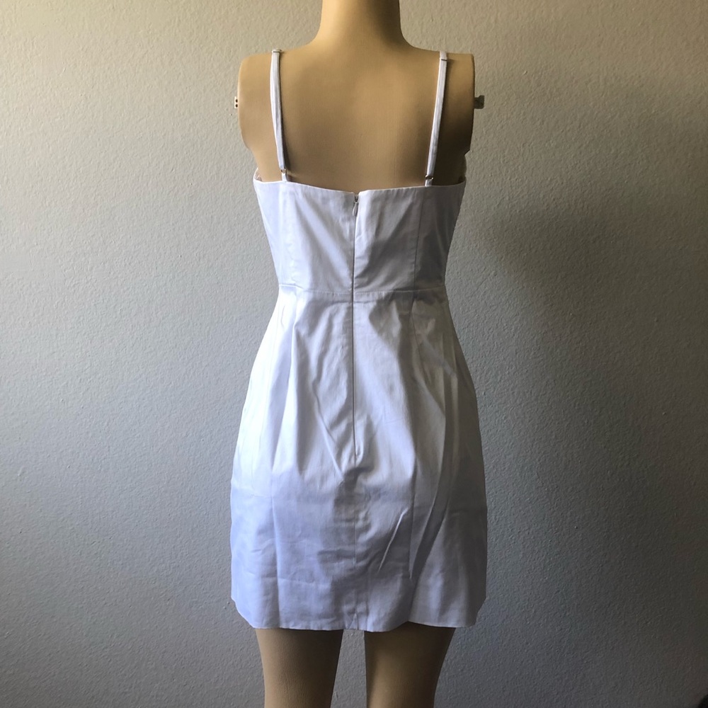 Fame & partners white sleeveless mini dress SZ 6 - Picture 6 of 6